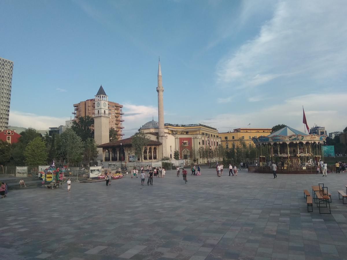 Apartmán Tirana City Center Exteriér fotografie